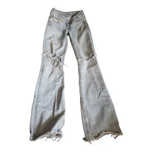 Silver Jeans Ladies 27 Highly Distressed Lowrise Med Blue Denim Jeans
